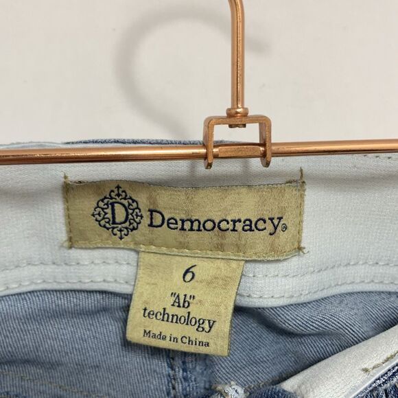 Democracy AB Technology Light Blue Denim Distressed 10” Rise Jeans Size 6 Womrns - Picture 8 of 12